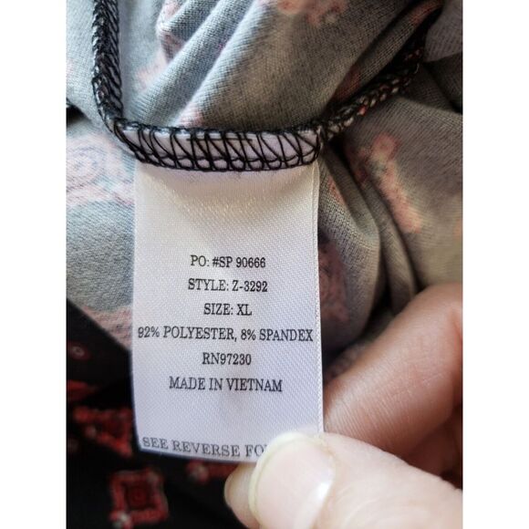 ALMOST A FAMOUS women's pull on w/ bow tie black red print soft wide legpants XL - Picture 9 of 9